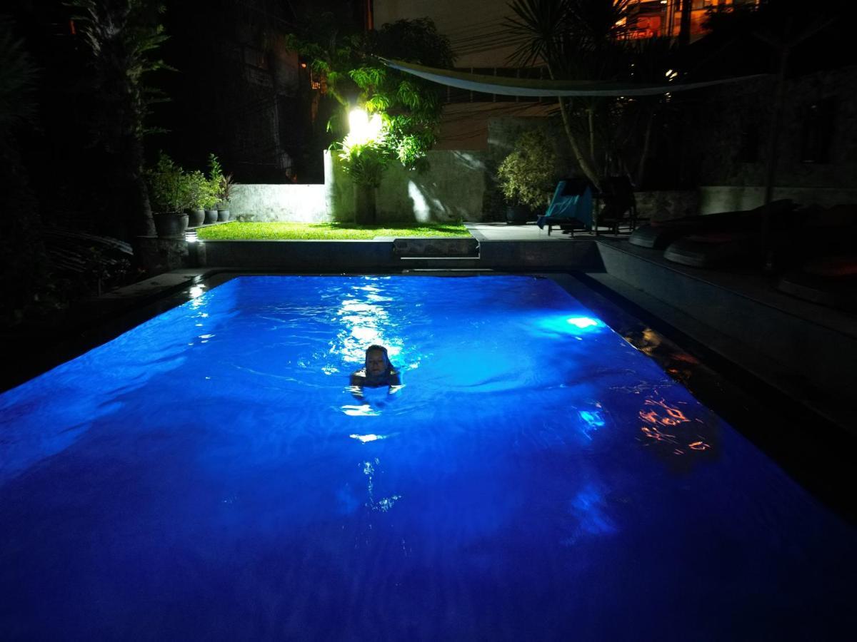 Baan Heaven / Patong Beach Pool Villa Sleeps Up To 15 Bagian luar foto